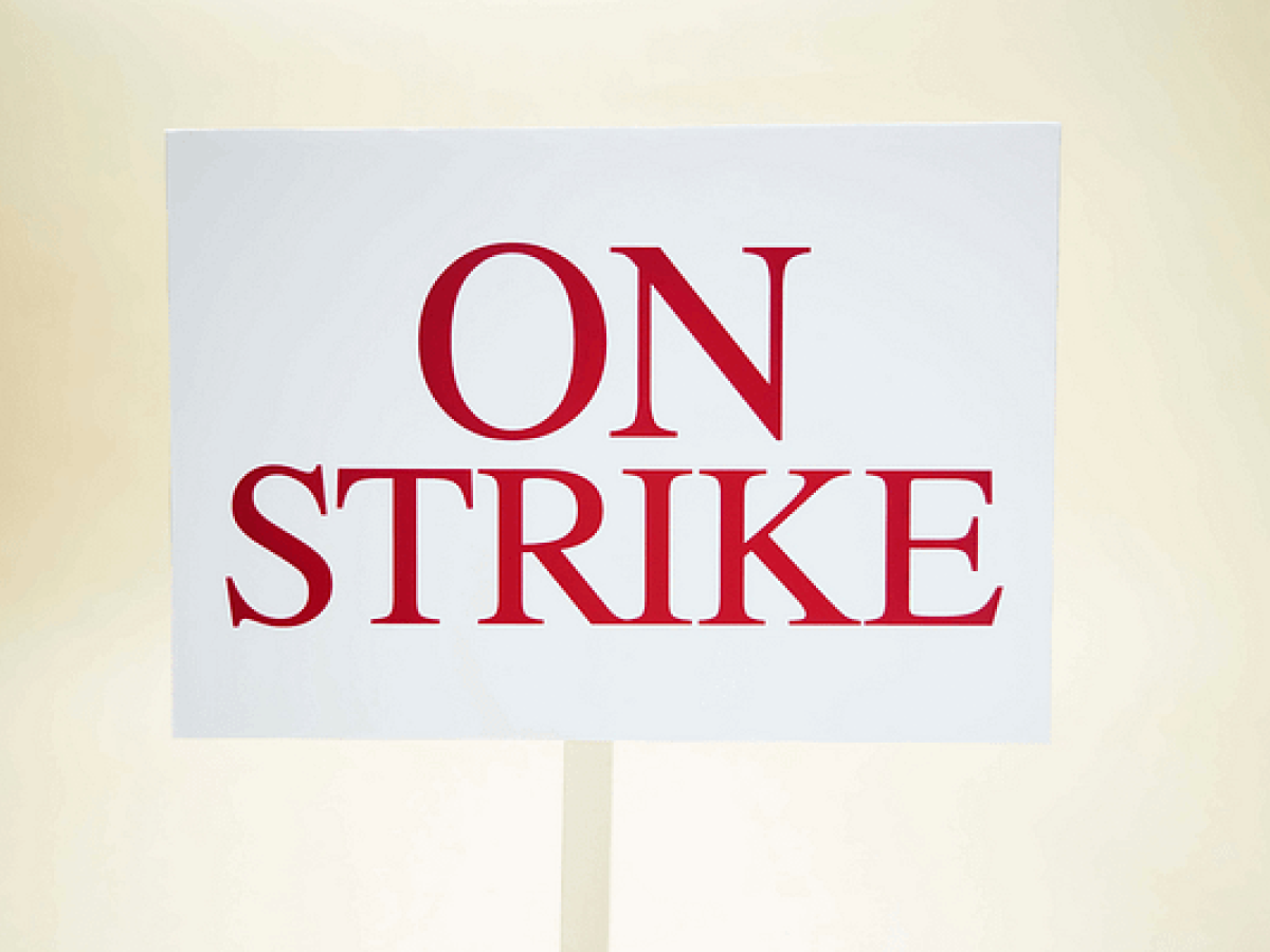 Women on strike!